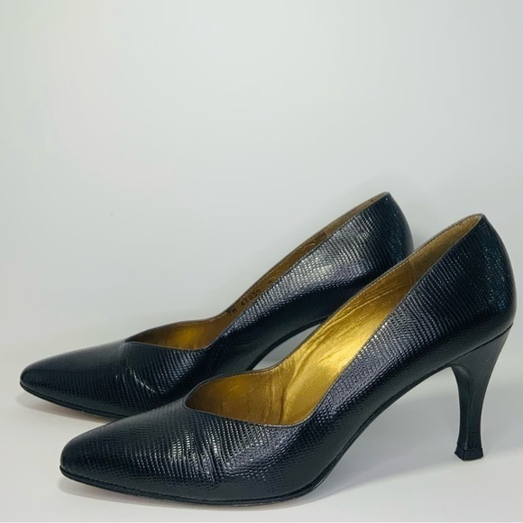 Stuart Weitzman Hi Joy Black Agra Heels Sz 8B Womens Shoes - Picture 1 of 8